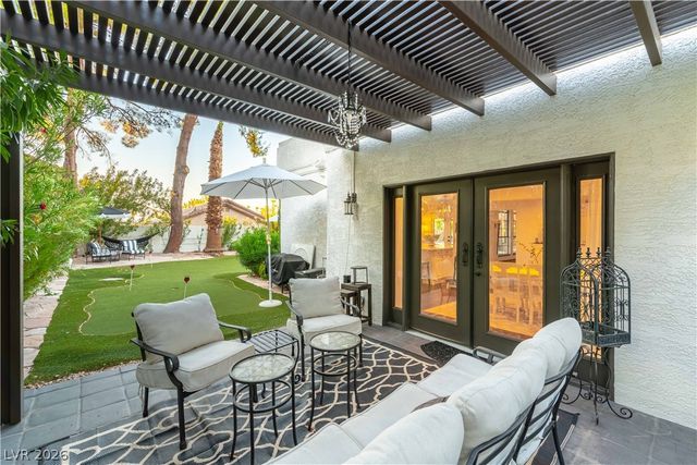 3880 Placita Del Rico, Las Vegas, NV 89120