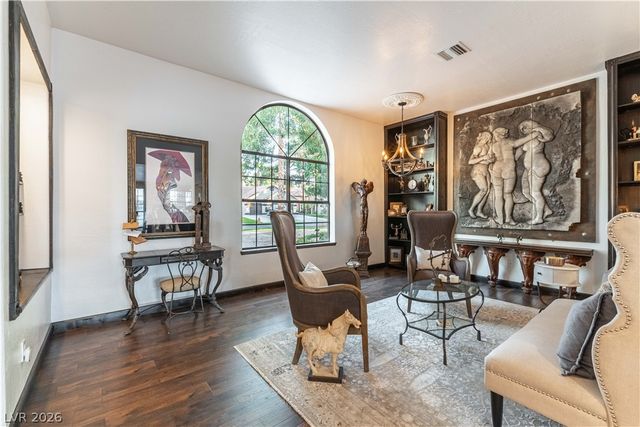 3880 Placita Del Rico, Las Vegas, NV 89120