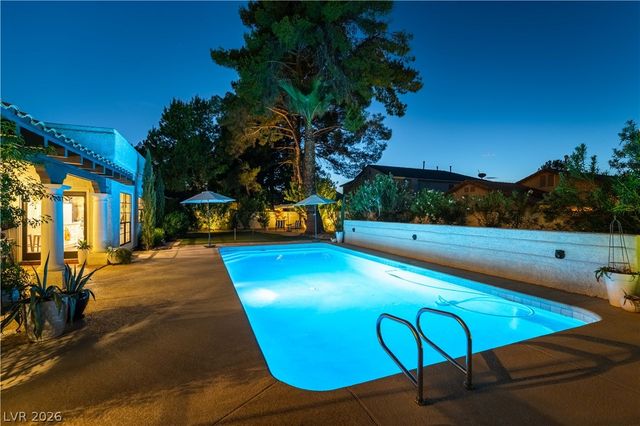 3880 Placita Del Rico, Las Vegas, NV 89120