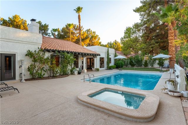 3880 Placita Del Rico, Las Vegas, NV 89120