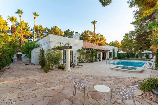3880 Placita Del Rico, Las Vegas, NV 89120