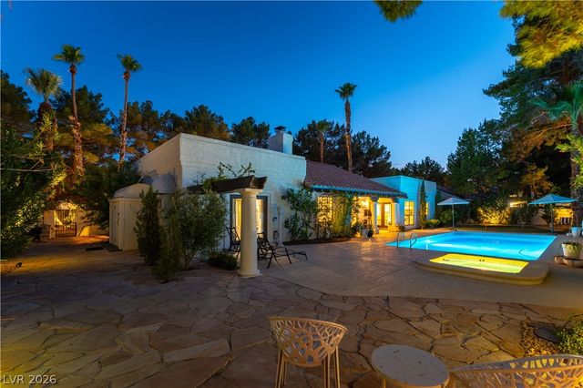 3880 Placita Del Rico, Las Vegas, NV 89120