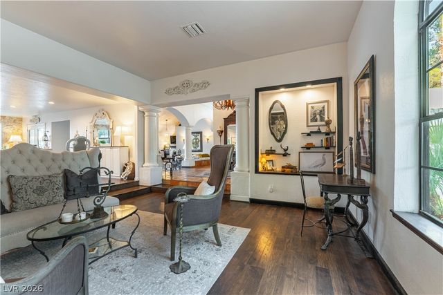 3880 Placita Del Rico, Las Vegas, NV 89120