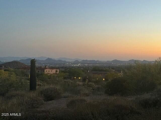 10798 E BUCKSKIN Trail 19, Scottsdale, AZ 85255