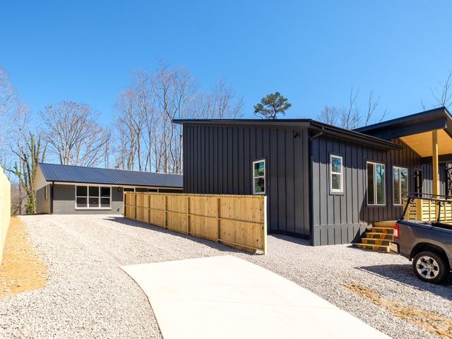 114 Shady Oak Drive, Asheville, NC 28803