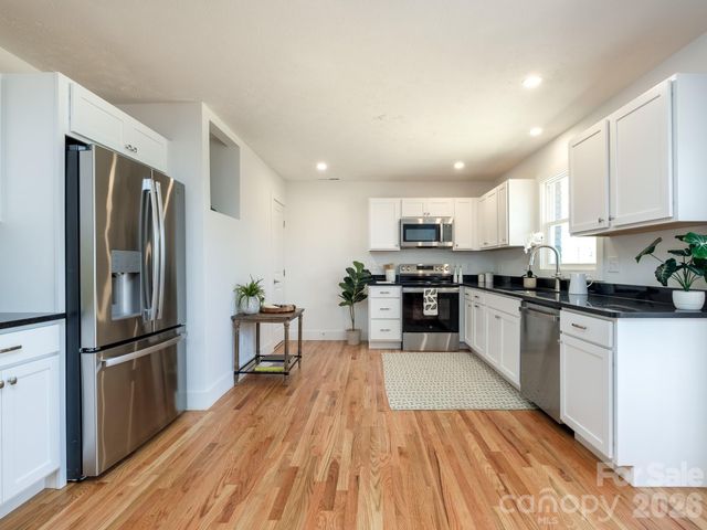 114 Shady Oak Drive, Asheville, NC 28803