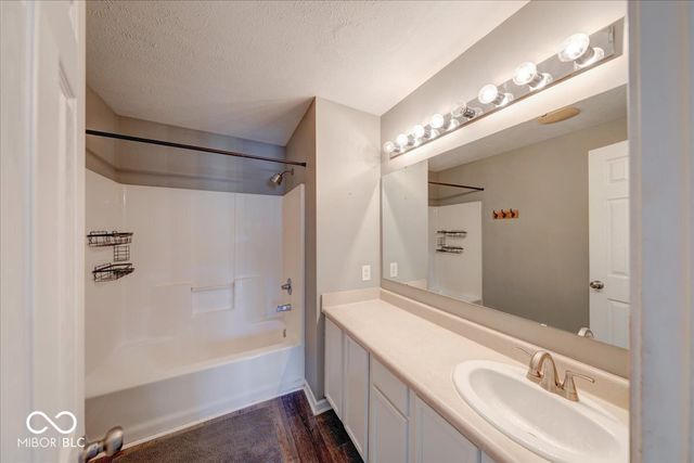 544 Crawford Drive, Westfield, IN 46074