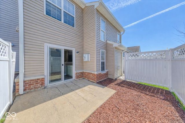 544 Crawford Drive, Westfield, IN 46074