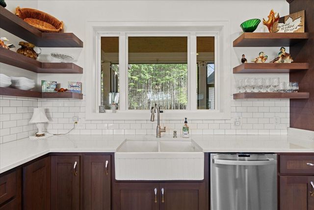 499 River Bluffs Drive Jh-109, Jasper, TN 37347