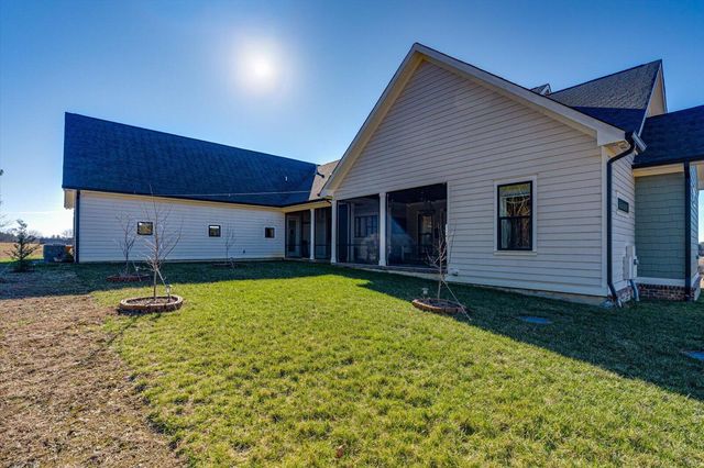 499 River Bluffs Drive Jh-109, Jasper, TN 37347