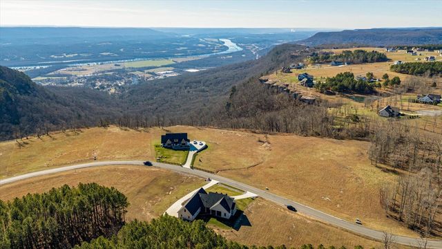 499 River Bluffs Drive Jh-109, Jasper, TN 37347