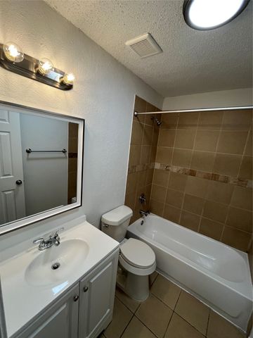 2901 Lanette Lane, Arlington, TX 76010