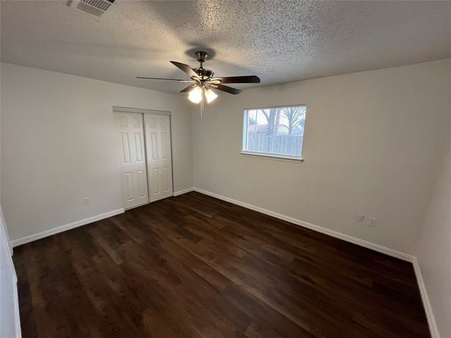 2901 Lanette Lane, Arlington, TX 76010