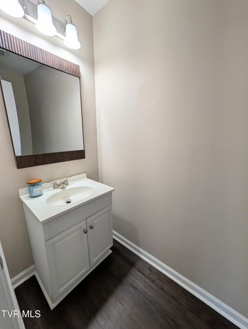 1944 Greenway Street, Kingsport, TN 37660