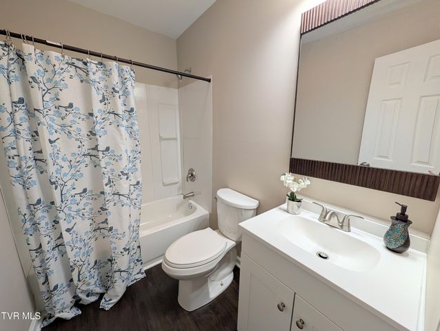 1944 Greenway Street, Kingsport, TN 37660