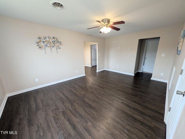 1944 Greenway Street, Kingsport, TN 37660