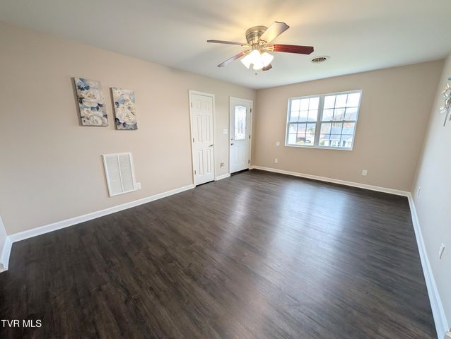 1944 Greenway Street, Kingsport, TN 37660