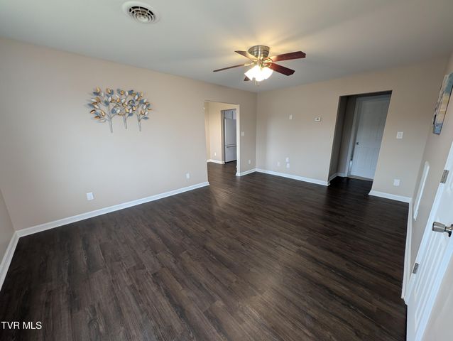 1944 Greenway Street, Kingsport, TN 37660