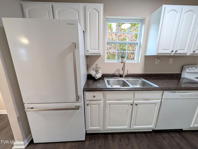 1944 Greenway Street, Kingsport, TN 37660