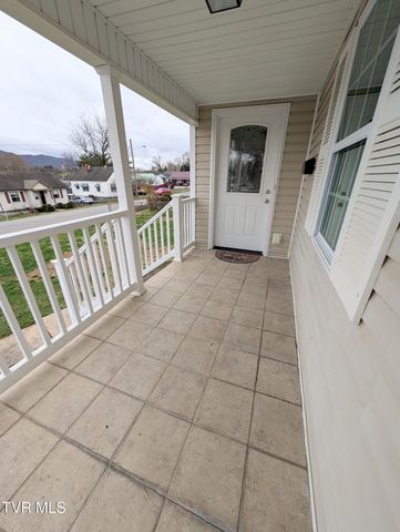 1944 Greenway Street, Kingsport, TN 37660