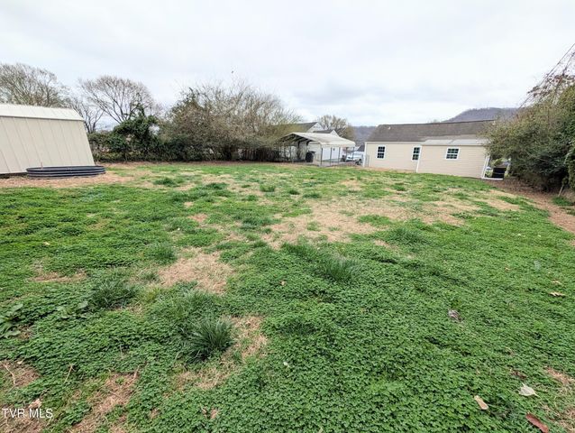 1944 Greenway Street, Kingsport, TN 37660