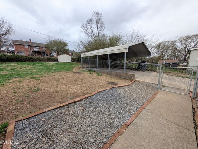 1944 Greenway Street, Kingsport, TN 37660