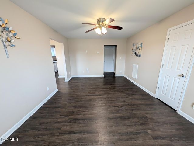 1944 Greenway Street, Kingsport, TN 37660