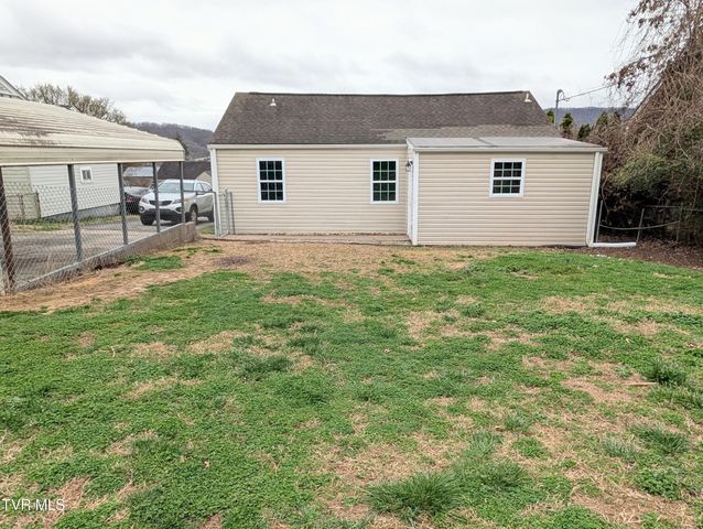 1944 Greenway Street, Kingsport, TN 37660