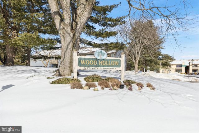 1712 MORRIS CT, North Wales, PA 19454