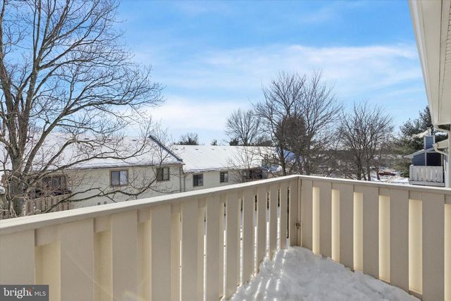 1712 MORRIS CT, North Wales, PA 19454