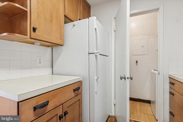 1712 MORRIS CT, North Wales, PA 19454