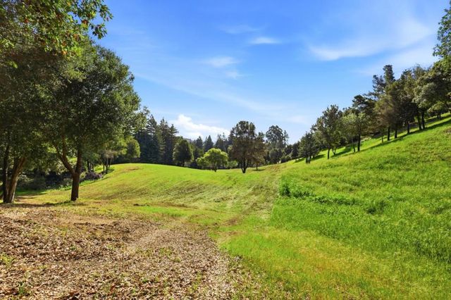 601 Old Hazel Dell Road, Watsonville, CA 95076
