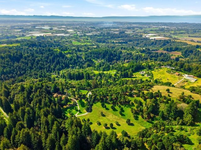 601 Old Hazel Dell Road, Watsonville, CA 95076