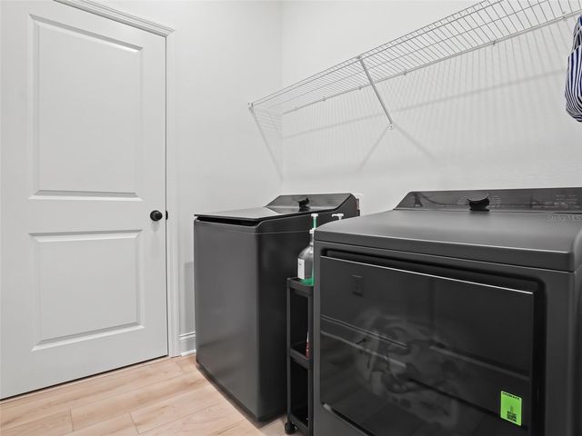 5984 SACRED OAK AVENUE, Mount Dora, FL 32757