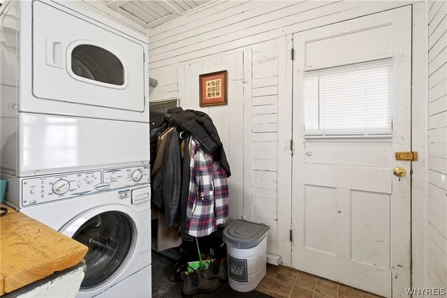 10864 Main Street, Clarence, NY 14031