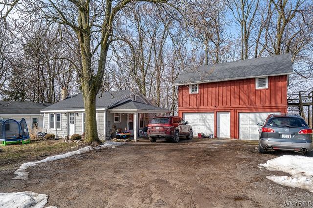 10864 Main Street, Clarence, NY 14031