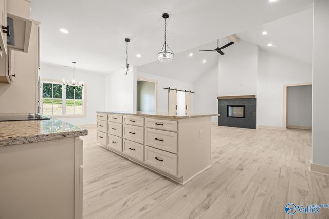 220 Prince Circle, Laceys Spring, AL 35754