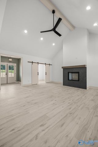 220 Prince Circle, Laceys Spring, AL 35754