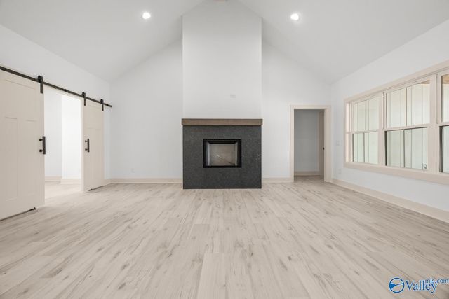 220 Prince Circle, Laceys Spring, AL 35754