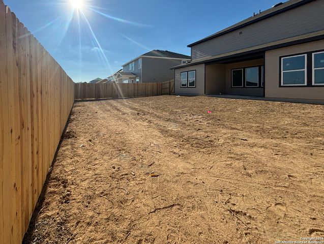 12856 Red Apple Rd., Schertz, TX 78108