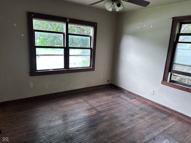 735 E Washington Street, Greencastle, IN 46135