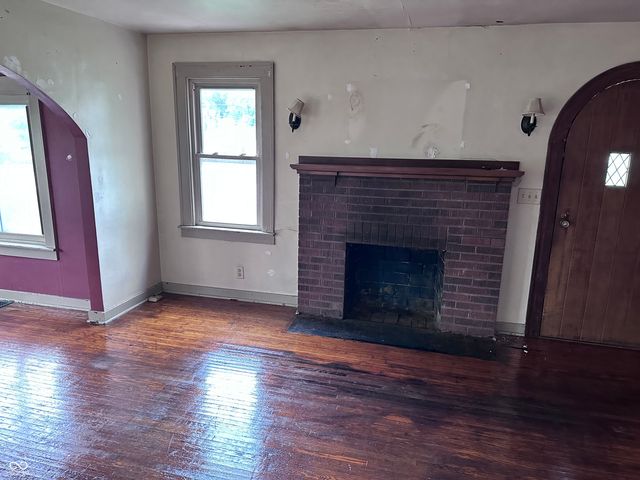 735 E Washington Street, Greencastle, IN 46135