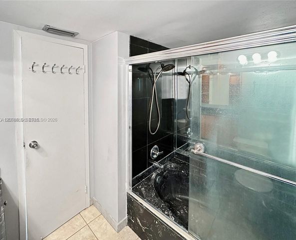 2049 S Ocean Dr 1004, Hallandale Beach, FL 33009