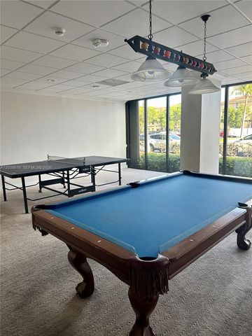 2049 S Ocean Dr 1004, Hallandale Beach, FL 33009