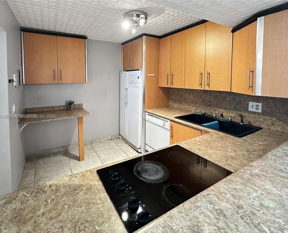 2049 S Ocean Dr 1004, Hallandale Beach, FL 33009