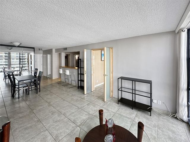 2049 S Ocean Dr 1004, Hallandale Beach, FL 33009