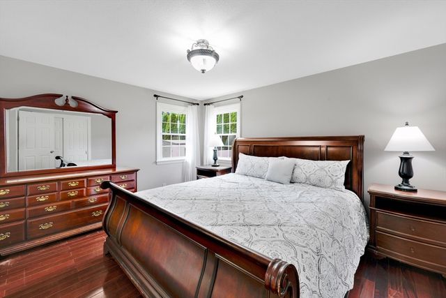 53 Cecile St, Agawam, MA 01001