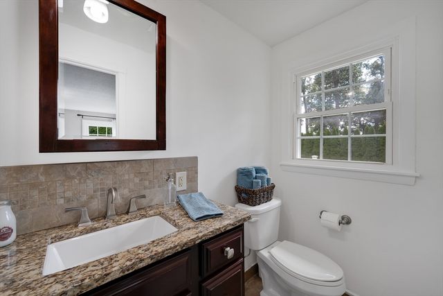 53 Cecile St, Agawam, MA 01001