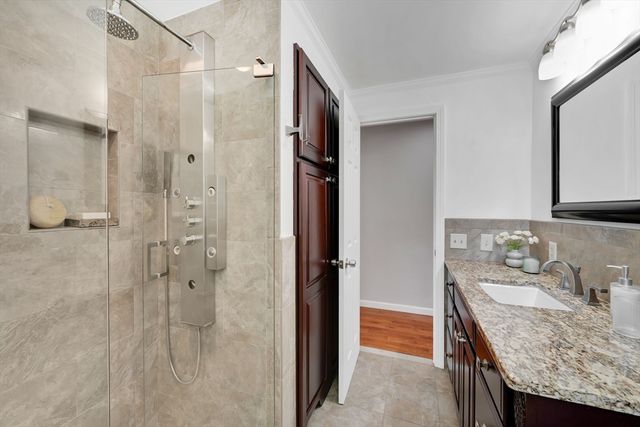 53 Cecile St, Agawam, MA 01001