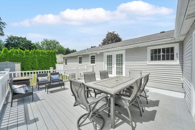 53 Cecile St, Agawam, MA 01001